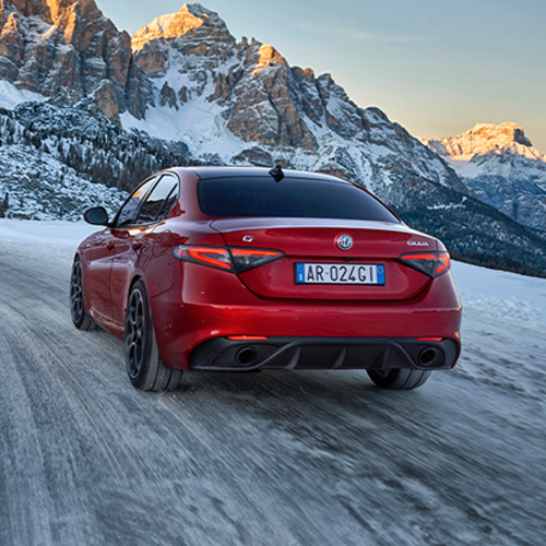 Alfa Romeo Giulia: trazione integrale – Alfa Romeo