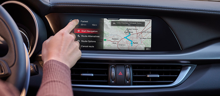 Alfa Romeo Stelvio: interni e display – Alfa Romeo